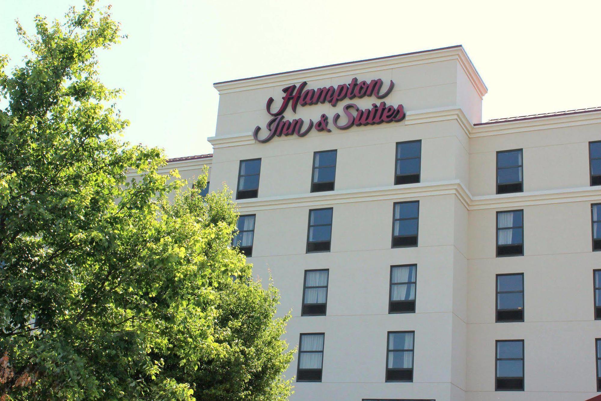 Hampton Inn & Suites Concord-Charlotte Eksteriør billede